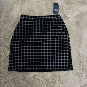 Hollister Plaid Skirt Brand New XS